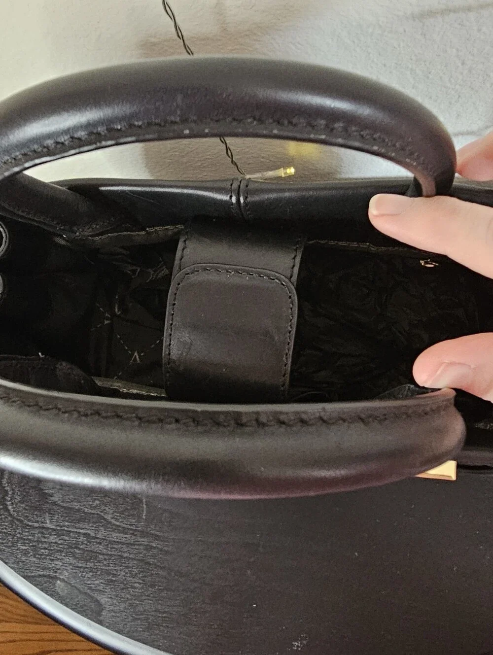 Vince Camuto Eli Satchel Black Leather Top Handle HandBag Purse